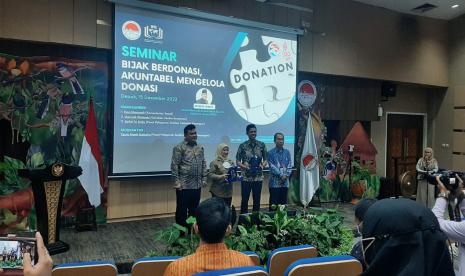 Seminar Bijak Berdonasi, Akuntabel Mengelola Donasi dilaksanakan (15/12) berlokasi di Pusdiklat APUPPT PPATK. Mengundang Lembaga Organisasi Kemasyarakatan (Ormas)/Non-Profit Organization (NPO), Yayasan Mutiara Harapan menjadi salah satu tamu undangan dalam kegiatan seminar tersebut.