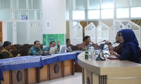 Seminar dan grup diskusi (FGD) bertajuk Membenahi Mobilitas Internasional yang digelar di UMS.