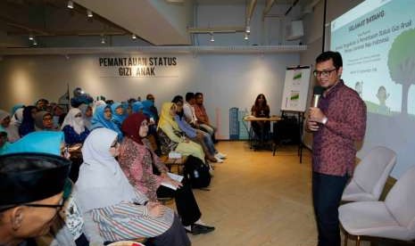 Seminar dan Pelatihan Pengukuran Tumbuh Kembang Anak yang melibatkan 75 peserta guru PAUD yang berlokasi di sekitar pabrik Nutricia di Jakarta dan Bogor.