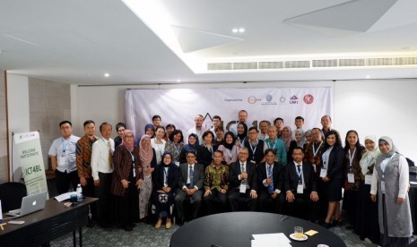 Seminar internasional Universitas Budi Luhur di Bangkok Thailand Juli 2019