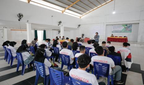 Seminar kewirausahaan di Gedung Serbaguna Jelusindo, Jalan Kubangraya Kota Pekanbaru, Riau. 