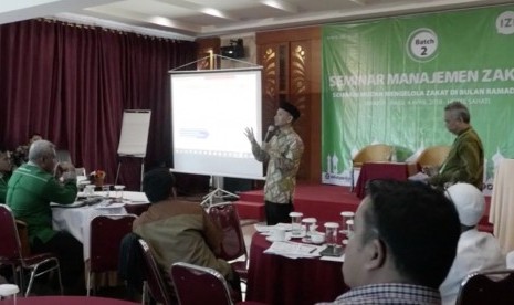 Seminar manajemen zakat