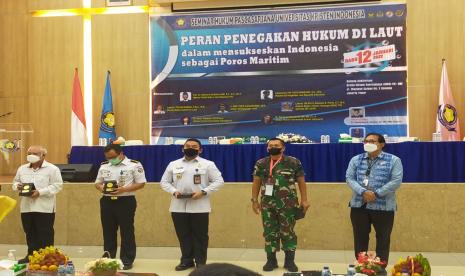 seminar nasional bertajuk Peran Penegakan Hukum di Laut di  kampus Universitas Kristen Indonesia (UKI) Jakarta, Rabu (12/1/2021), 