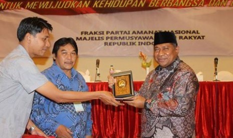 Seminar nasional Fraksi PAN MPR RI bekerjasama dengan Lembaga Humaniora.