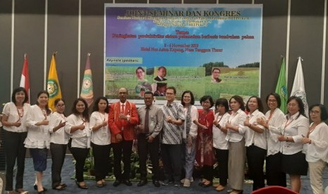 Seminar Nasional Himpunan Ilmuwan Tanaman Pakan Indonesia (HITPI) ke-VIII, yang berlangsung di Hotel Neo Aston, Kupang pada 5-6 November 2019.