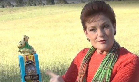 Senator Australia Pauline Hanson yang juga pemimpin Partai One Nation menyerukan warga Australia untuk tidak membeli coklat Paskah yang memiliki sertifikasi halal.