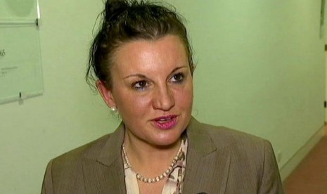 Senator Jacqui Lambie mengakui anaknya kecanduan narkoba.