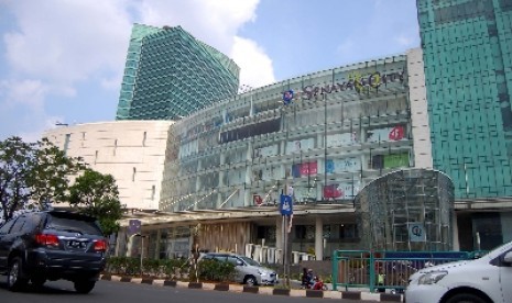 Senayan City Mall di Jakarta Selatan.