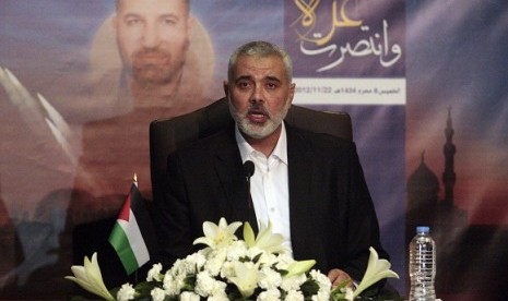 Senior Hamas leader Ismail Haniyeh (file photo)