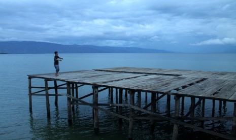 senja Danau Poso