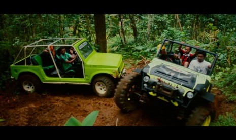 Sensasi wisata offroad di Nglinggo.