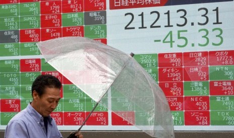 Saham-saham Tokyo dibuka lebih tinggi pada perdagangan Selasa (21/7) pagi.