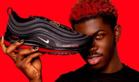 Nike menang gugatan atas sepatu setan 'Satan Shoe'