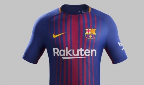 Seragam kandang baru Barcelona musim 2017/2018.