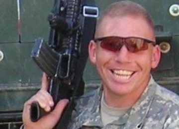 Sersan AS Robert Bales