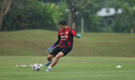 Sesi latihan Persis Solo sebelum laga melawan PSS, Jumat (9/9/2022).