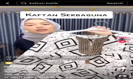 Sesi live NH Dini Batik di platform Tiktok