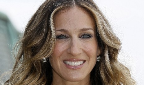 Setelah memerankan tokoh yang hobi mengoleksi sepatu, Sarah Jessica Parker kini akan segera meluncurkan koleksi sepatu rancangannya sendiri.