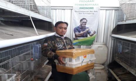 Setelah mengikuti arahan dari relawan Rumah Zakat agar senantiasa menjaga kualitas produk dan pelayanan, kini Badan Usaha Milik Masyarakat (BUMMas) Campursari mulai merasakan dampaknya.