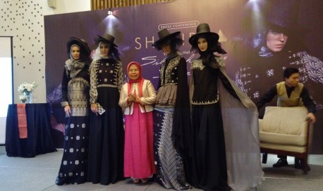 Shafira akan menampilkan koleksi busana Muslim yang dibalut kain tradisional songket Silungkang di New York Couture Fashion Week.