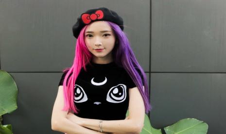 Sherlin Tsu, mantan model yang jadi gamer profesional.