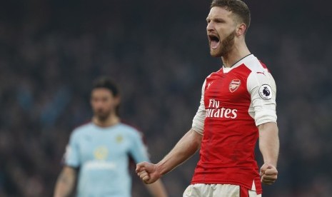 Shkodran Mustafi 