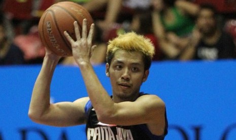 Shooting guard Pelita Jaya, Ary Chandra.