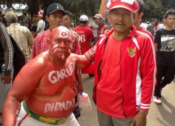 Si Mbah Dukung Timnas