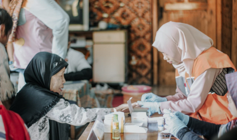 Siaga Sehat Rumah Zakat bersama Relawan Nusantara Bekasi.