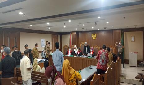 Sidang gugatan gagal ginjal akut ditunda untuk kedua kalinya, Selasa (7/2/2023). Kemenkes sebut masih menunggu hasil akhir dari BPOM terkait penyebab gagal ginjal.