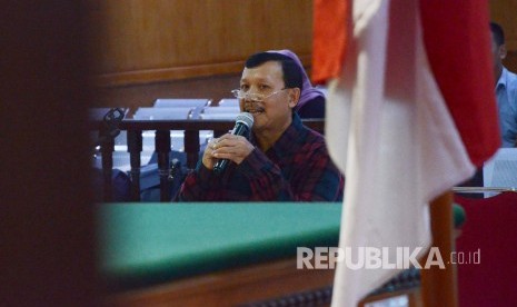 Sidang lanjutan mantan Sekretaris Daerah (Sekda) Jawa Barat, Iwa Karniwa terkait kasus Meikarta, di Pengadilan Tipikor Bandung, Jalan LRE Martanidanata, Kota Bandung, Rabi (12/2).