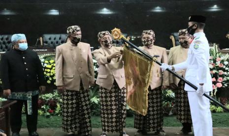 Sidang Paripurna Istimewa dalam menyambut HUT ke-493 Kabupaten Indramayu berlangsung sederhana di tengah pandemi Covid-19, Rabu (7/10). (