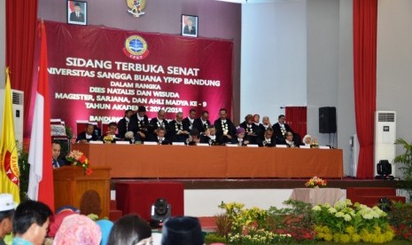 Sidang Terbuka Senat Universitas Sangga Buana, Sabtu (17/10). Foto: Sandy Ferdiana