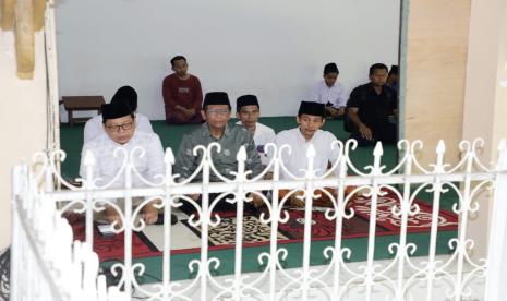 Silaturahmi Mahfuf MD di Pondok Pesantren (Ponpes) Babakan Ciwaringin di Desa Babakan, Kecamatan Ciwaringin, Kabupaten Cirebon, Jawa Barat pada Selasa (30/1/2024).