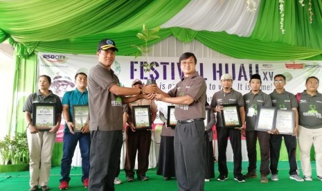 Sinar Mas Land melalui PT Bumi Serpong Damai (BSD) Tbk, pengembang BSD City, menggelar Festival Hijau BSD City ke-15 di kawasan Pasar Modern dan Intermoda BSD City, Cisauk, Kabupaten Tangerang, 27-28 Juli 2018.