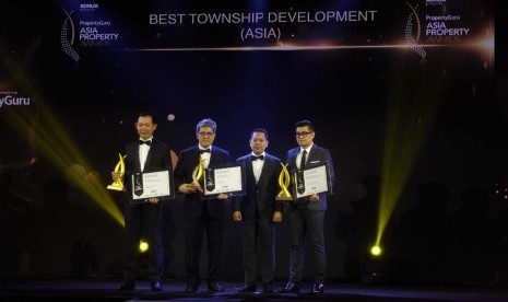 Sinar Mas Land menorehkan prestasi di kancah Asia melalui ajang Asia Property Award 2018 yang berlangsung di Bangkok, Thailand. 