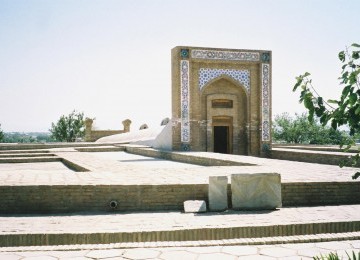  Sisa kemegahan Observatorium Ulugh Beg