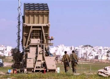 Sistem pertahanan anti-roket Israel 'Iron Dome'