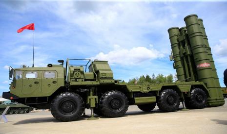 Sistem pertahanan udara S-400 milik militer Turki yang dibeli dari Rusia.