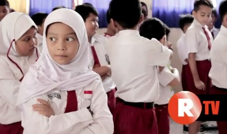 Siswa dan siswi Sekolah Dasar Negeri 20 Pejaten Timur