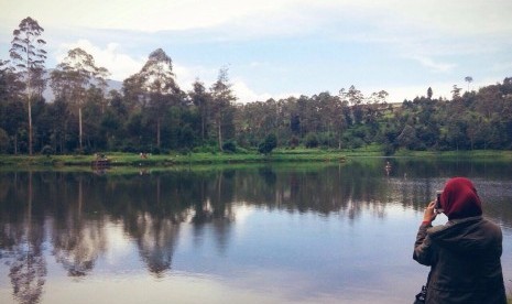 Situ Cisanti yang merupakan hulu dari Sungai Citarum