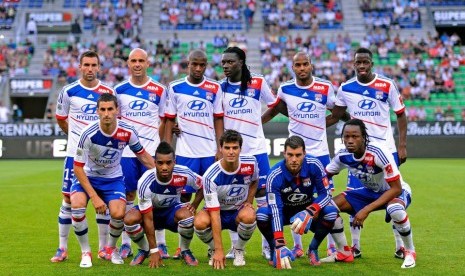 Skuat Olympique Lyon musim 2012/2013.