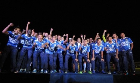 Skuat Persib Bandung di Stadion Siliwangi, Kota Bandung, Jumat (6/2) malam.