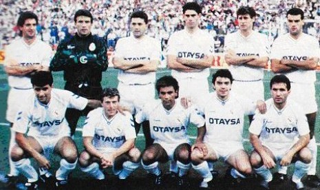 Skuat Real Madrid tahun 1990.