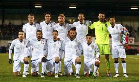 Skuat timnas Italia berpose jelang laga kualifikasi Piala Dunia 2018 lawan Liechsteinsten di stadion Rheinpark, Vaduz, Ahad (13/11) dini hari WIB. Italia menang dengan skor talak, 4-0.