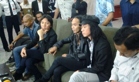 Slank ketika mendaftarkan gugatan ke MK