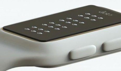 smartwatch dengan fasilitas huruf braille