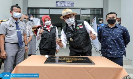 SMKN 1 Mundu telah memiliki ruang praktik siswa (RPS) agribisnis perikanan yang baru saja diresmikan oleh Gubernur Jawa Barat Ridwan Kamil, akhir pekan lalu. 