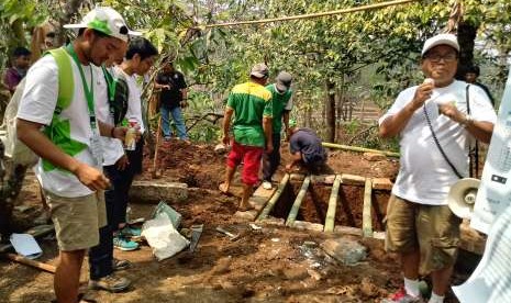 Bupati Mojokerto Pantau Pembangunan Sumur Resapan Wilayah Industri (ilustrasi).