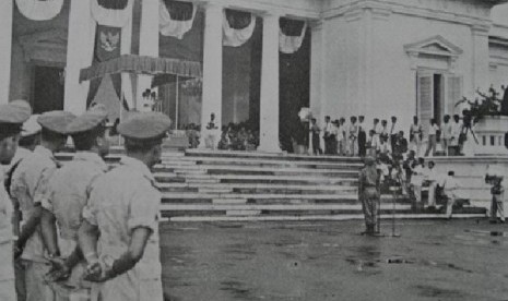 Hari Ini Di 1959 Presiden Soekarno Keluarkan Dekrit Republika Online
